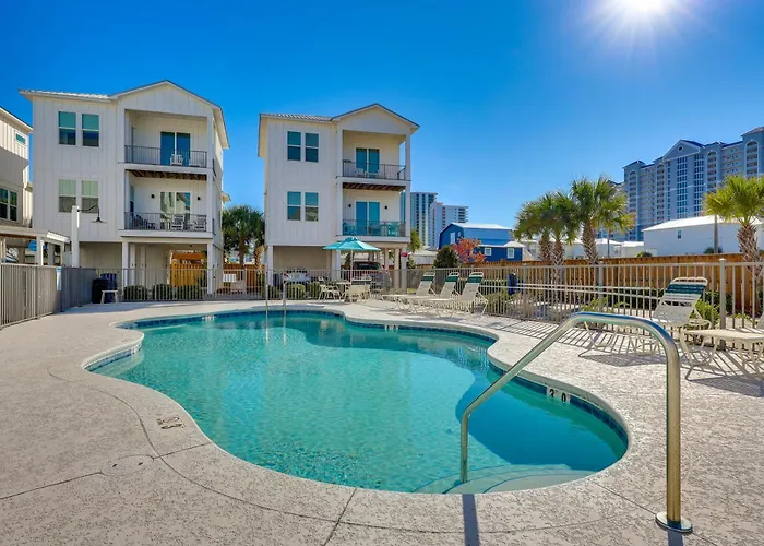 Home W/Shared Heated/Cooled Pool 2 Blocks To Beach Gulf Shores