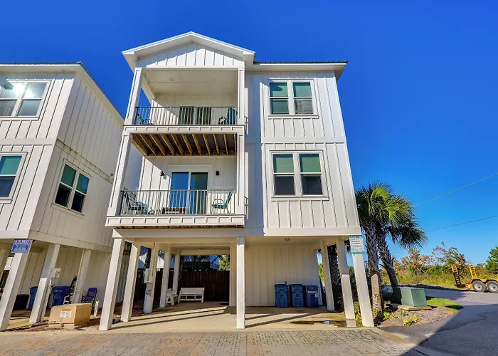 Home W/Shared Heated/Cooled Pool 2 Blocks To Beach