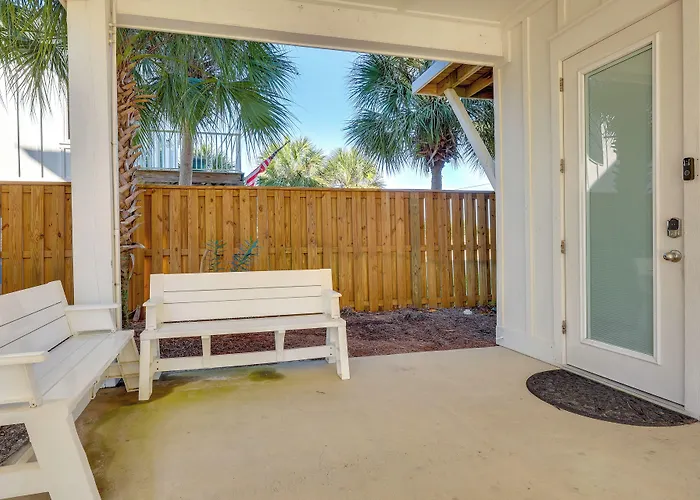 Holiday home Home W/Shared Heated/Cooled Pool 2 Blocks To Beach Gulf Shores
